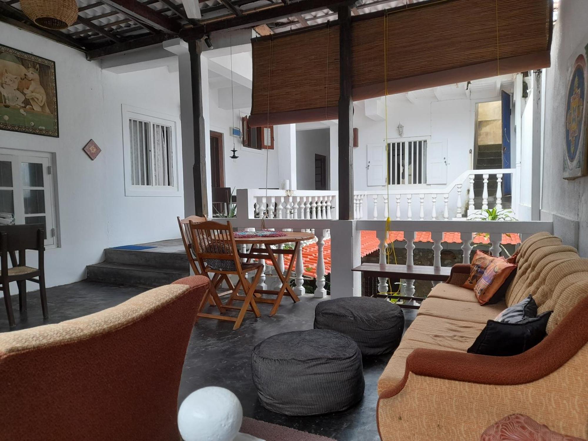 Shoba Traveller'S Tree Homes Stay Галле Экстерьер фото